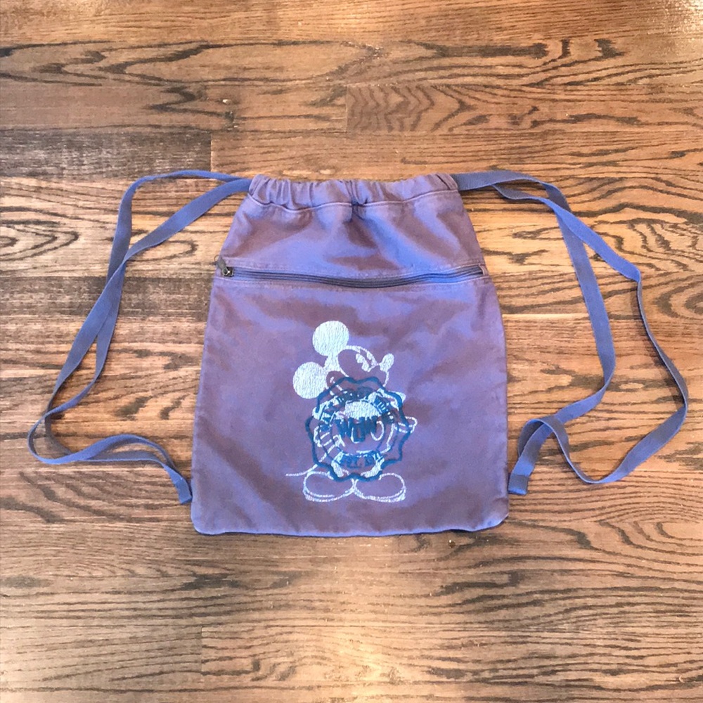 HOST PICK 💫 DISNEY STRING BAG